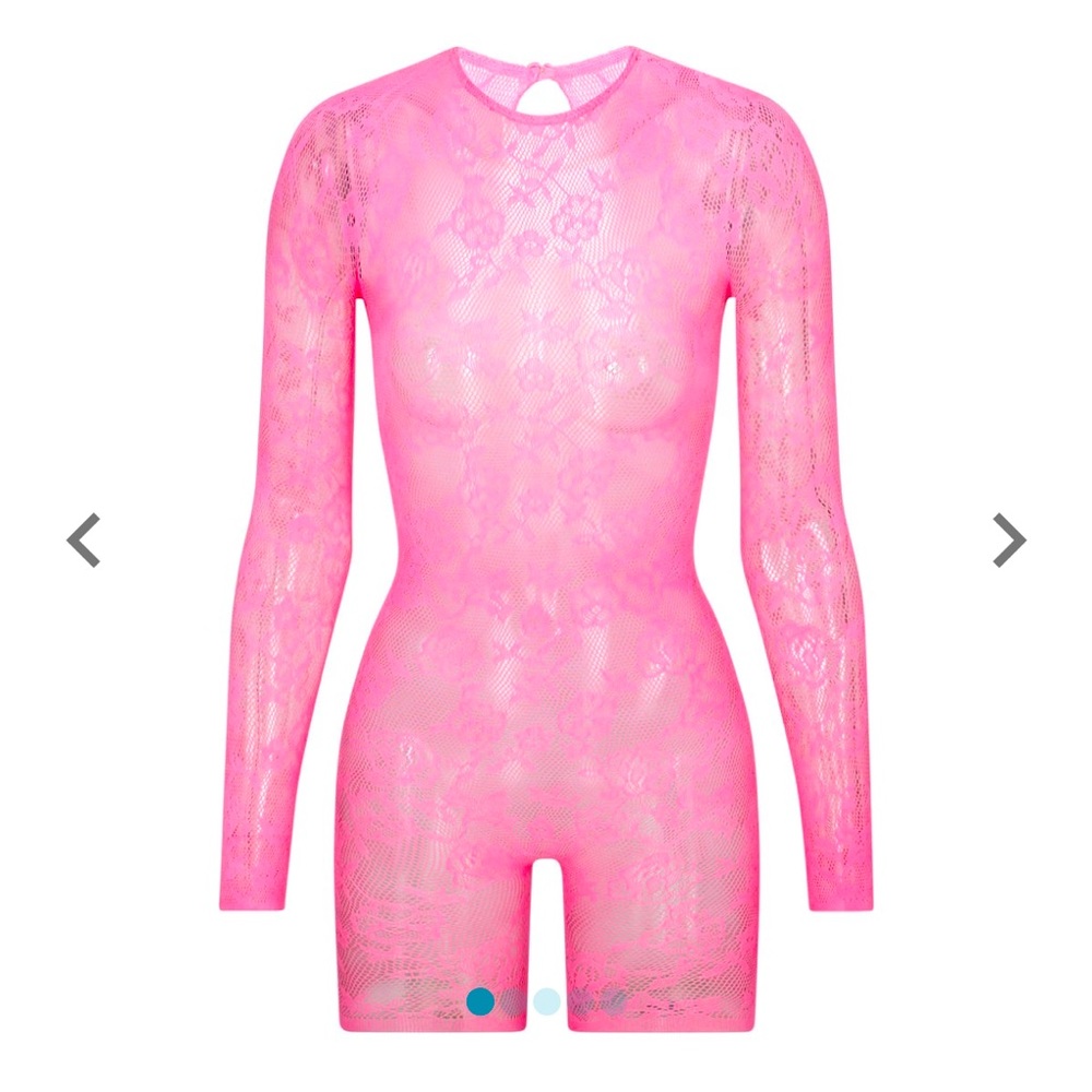 SKIMS Neon Pink Lace Long-Sleeve Bodysuit